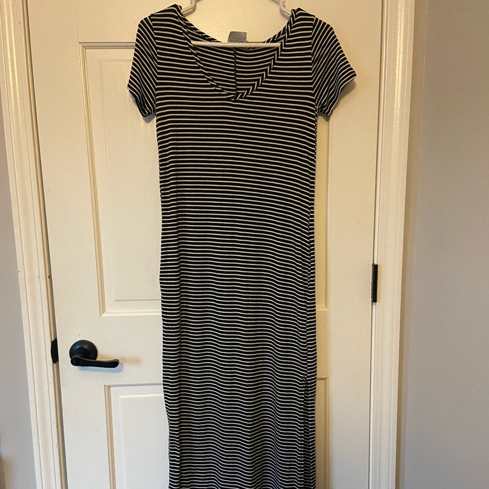 Maxi Stripped Body Con Dress
